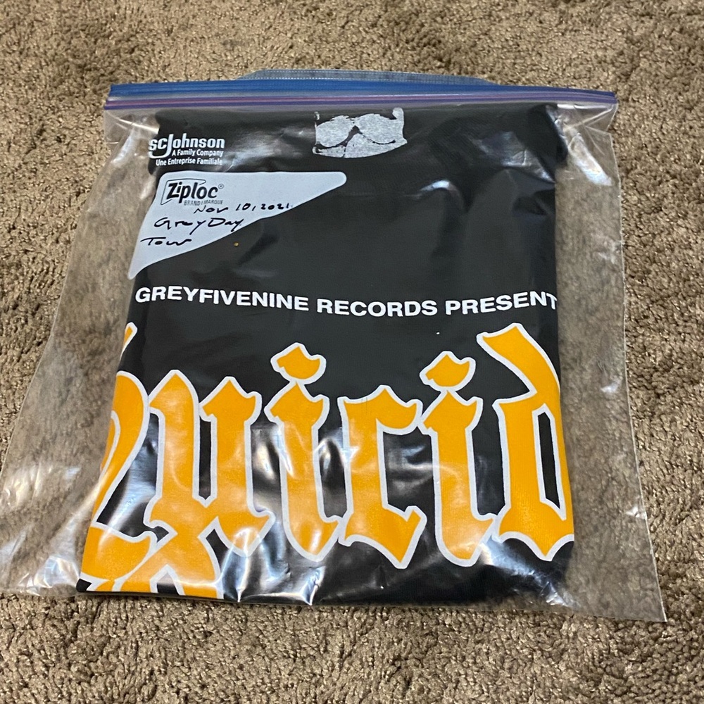 G59 grey day tour 2021 Gates T-shirt